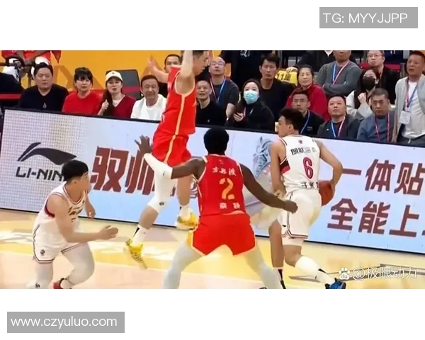 CBA广厦与上海对决成绩分析及比赛精彩回顾