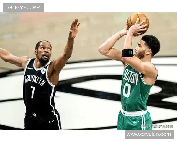 热火与篮网季后赛第四场激战回顾精彩瞬间与关键时刻分析