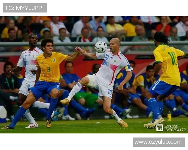 赵静独家揭秘：深入解析足球技巧与战术心得分享